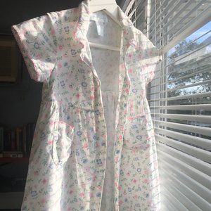 4 years Girl corduroy shore sleeve dress with hat